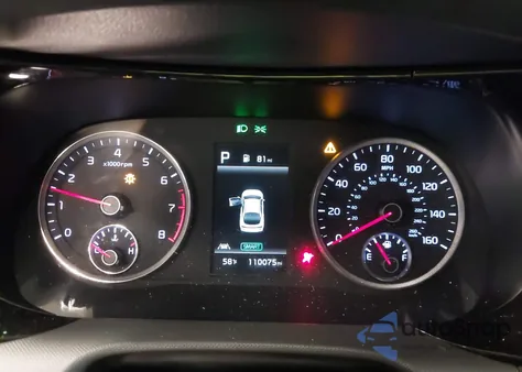 2021 Kia K5 Gt-Line z USA, uszkodzony, nr VIN 5XXG64J26MG072717